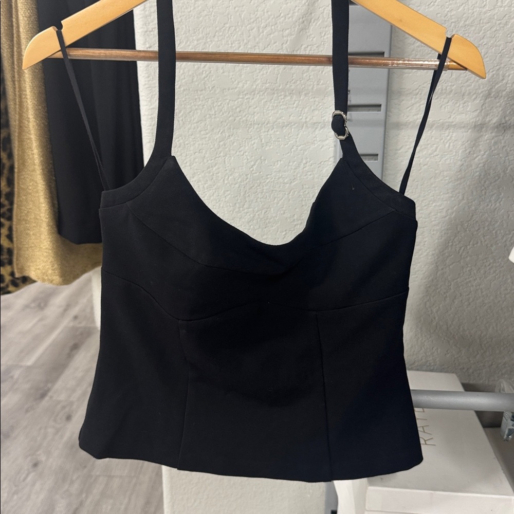 SOVERE Demi Top in Black - Picture 7 of 11